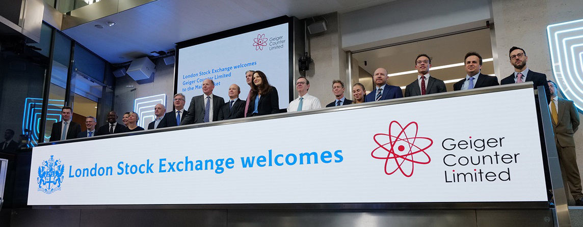 The team celebrating on the balcony at LSEG during the welcome ceremony.